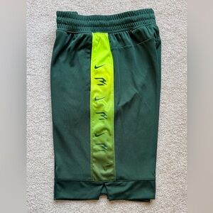 NIKE BOYS’ SIZE YLG 3BRAND BASKETBALL SHORTS